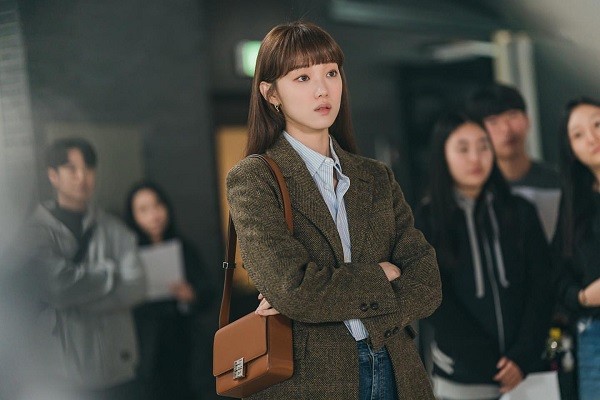 Nonton streaming download drakorindo shooting stars lee sung kyung sub indo viu