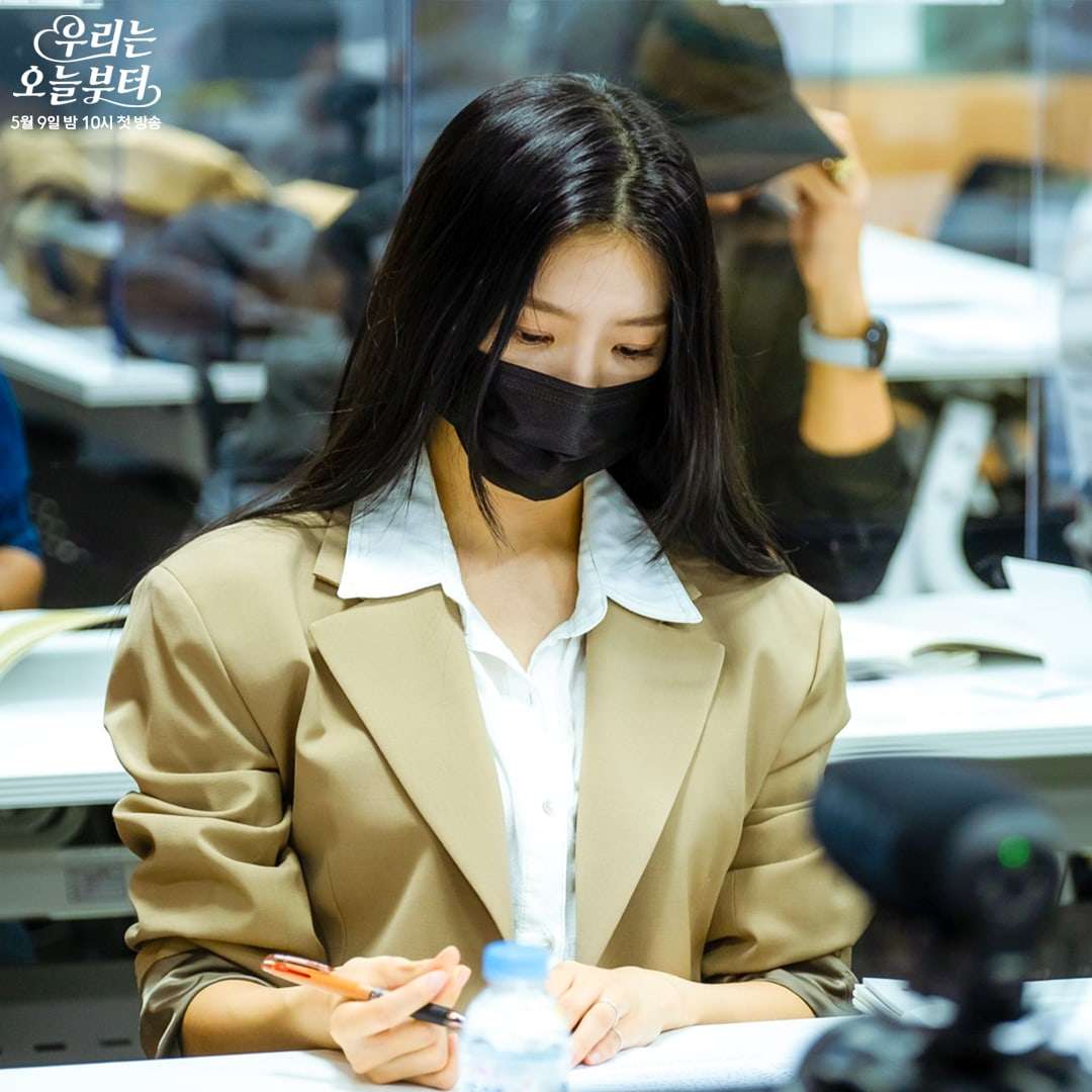 nonton streaming download drakorindo woori the virgin sub indo viu