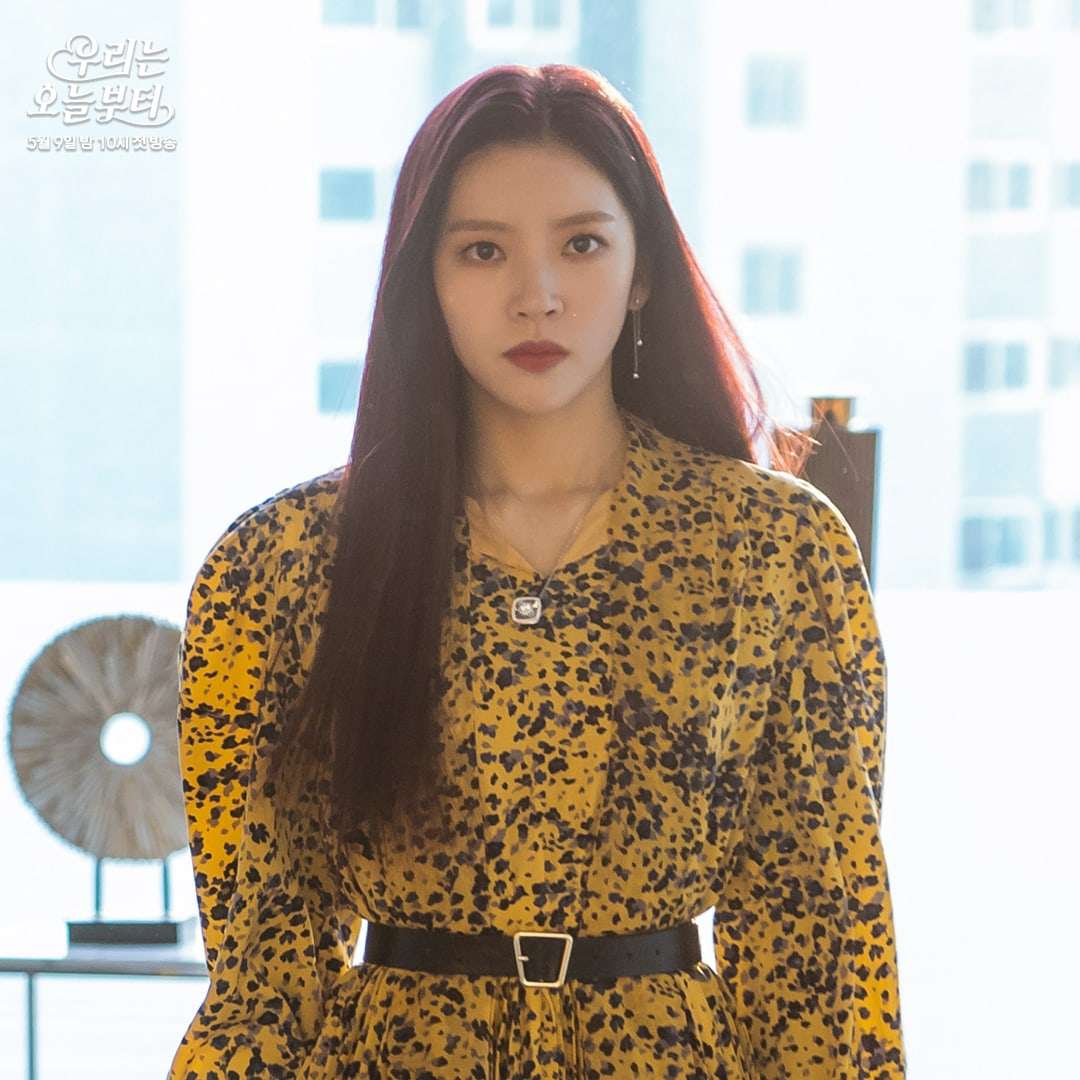 4 Alasan Wajib Nonton Woori the Virgin Viu