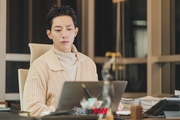 lee jung shin, nonton streaming download drakorindo shooting stars sub indo viu