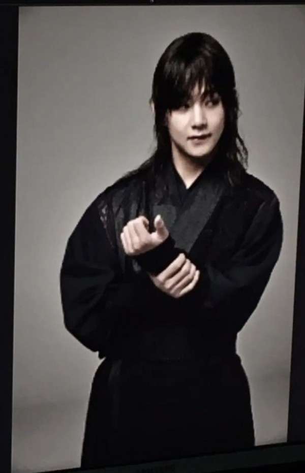 v bts, nonton streaming download drakorindo hawarang the poet warrior youth sub indo viu