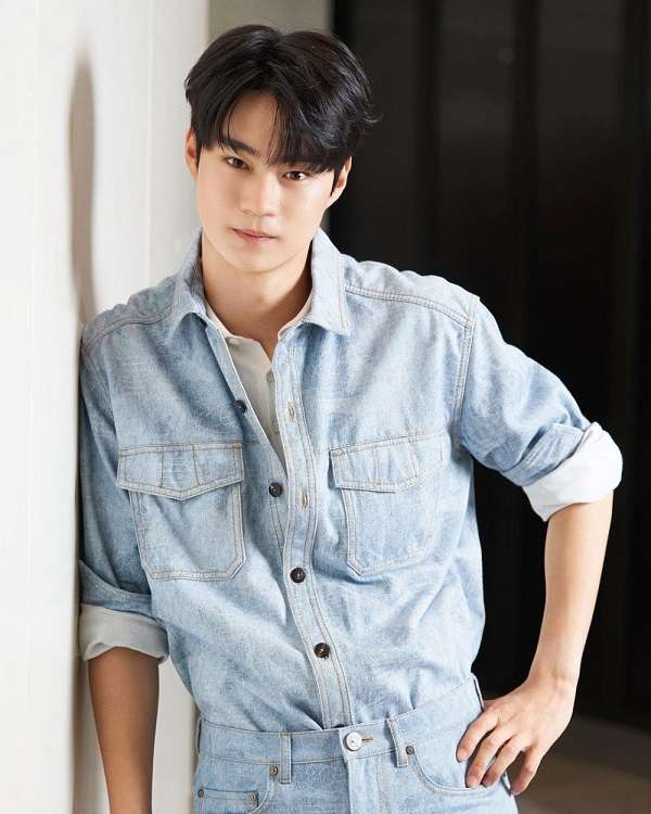 nonton streaming download drakorindo cheer up sub indo viu