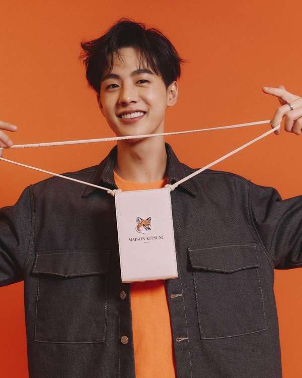 nonton streaming download drakorindo cheer up sub indo viu