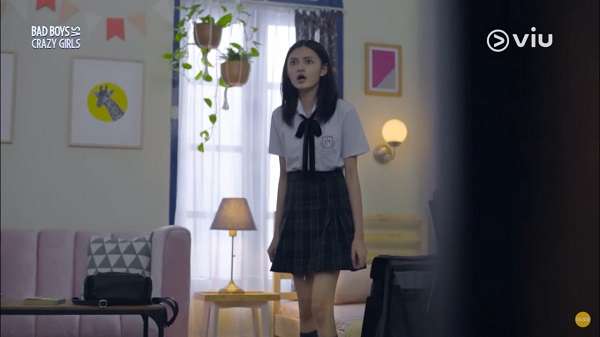 nonton streaming download bad boys vs crazy girls sub indo viu original