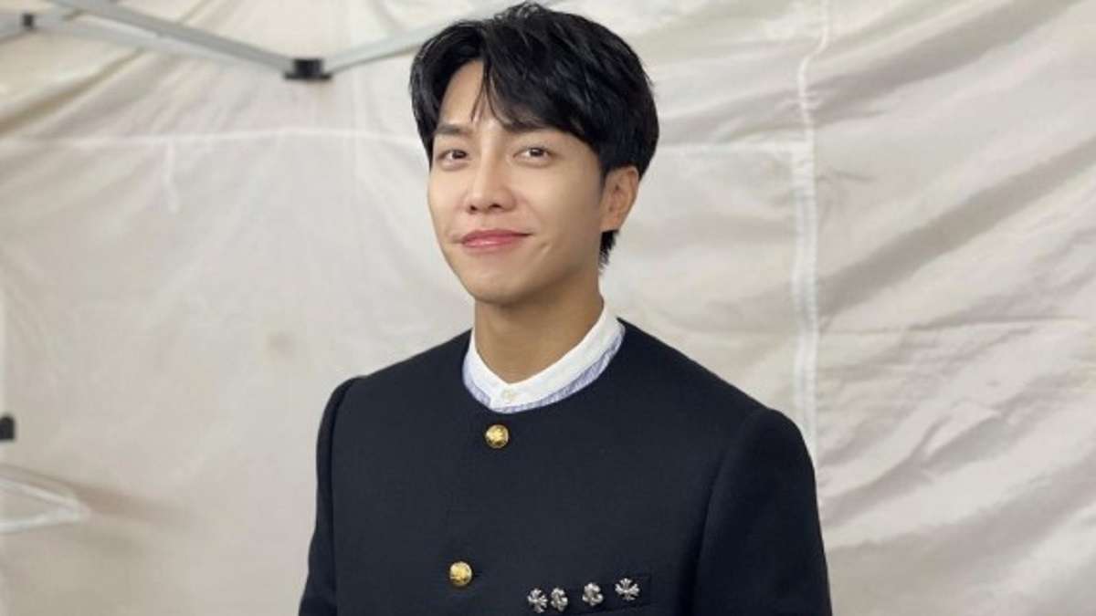 lee seung gi, nonton streaming download drakorindo the law cafe sub indo viu