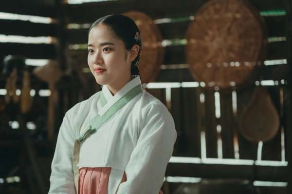 nonton streaming download Poong The Joseon Psychiatrist 2 sub indo viu