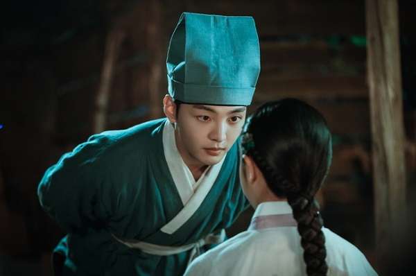 nonton streaming download Poong The Joseon Psychiatrist 2 sub indo viu