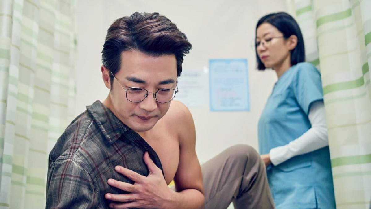 Preview Not Others Episode 5 Jeon Hye Jin Kembali Bertemu Ahn Jae Wook dalam Situasi Canggung