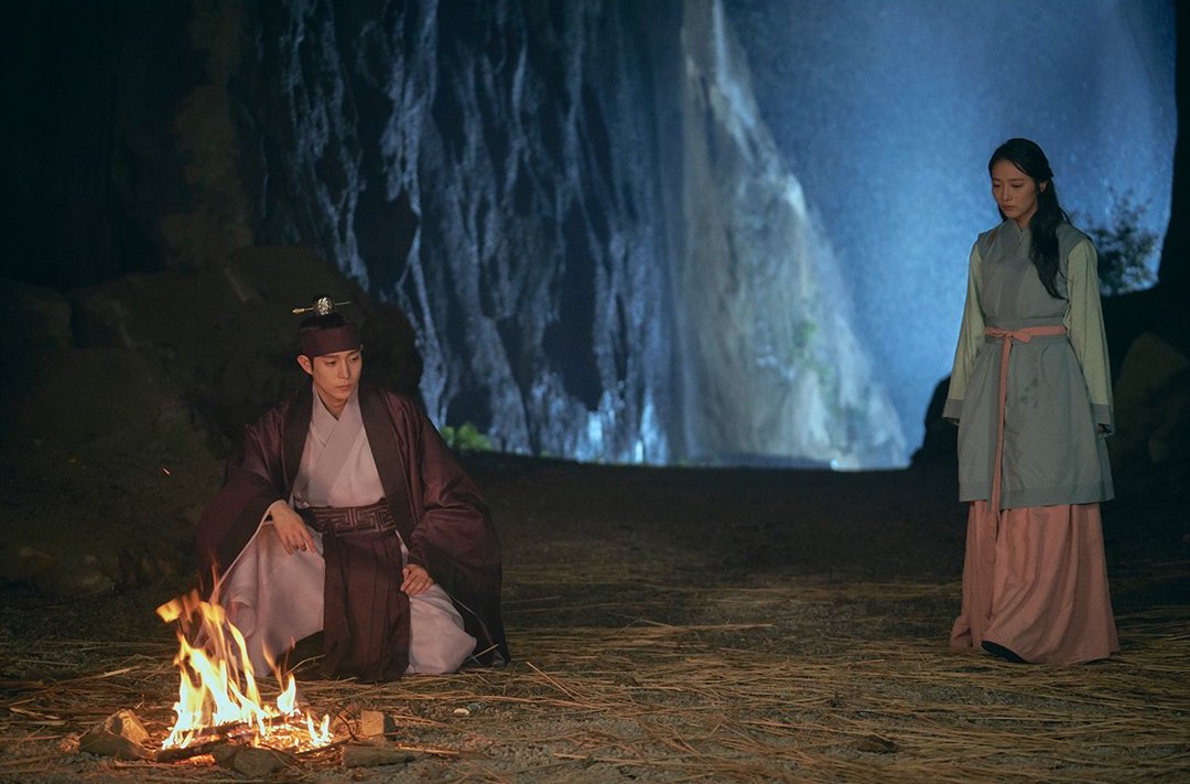 nonton streaming download drakorindo moon in the day sub indo viu