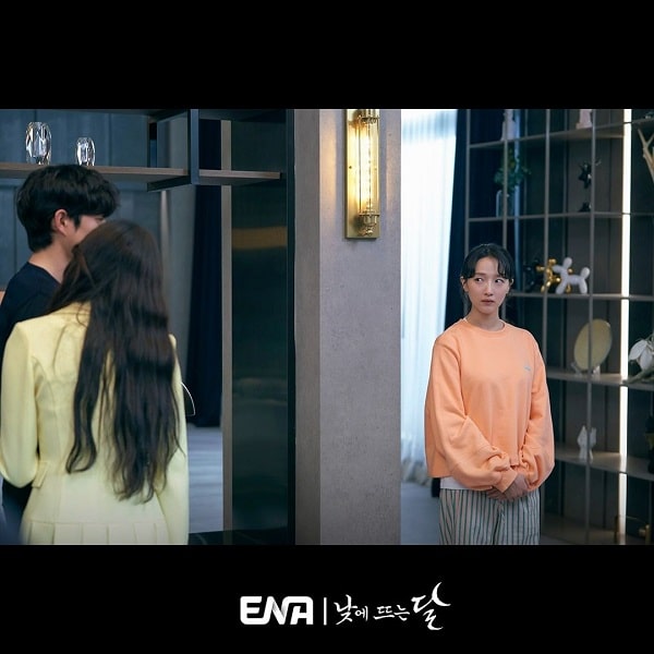 nonton streaming download drakorindo moon in the day sub indo viu