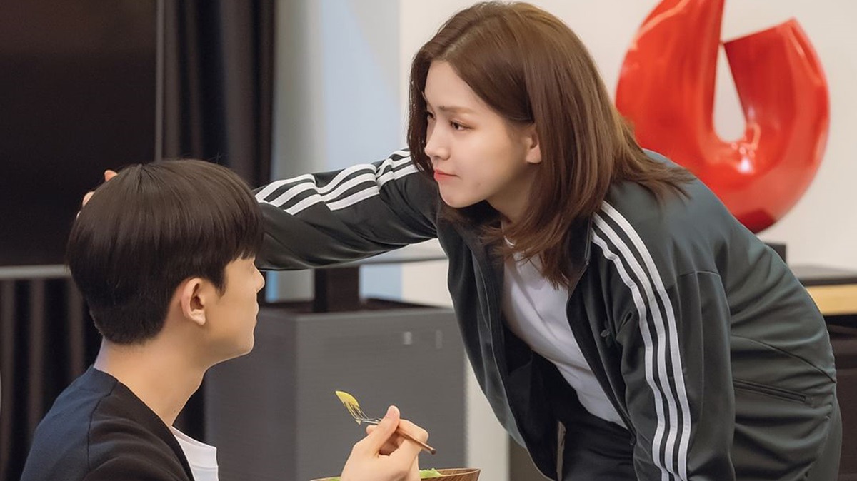 Chemistry Romantis Kim Ji Eun dan Lomon dalam Drama Pertukaran Jiwa