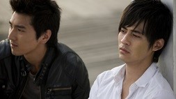 nonton streaming download drakorindo black and white sub indo viu