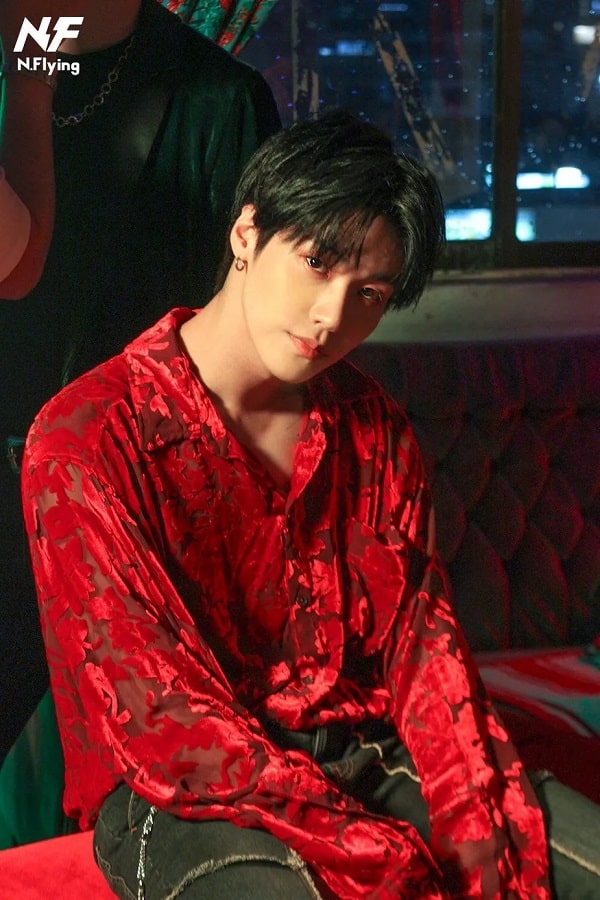 nonton streaming download drakorindo lovely runner sub indo viu