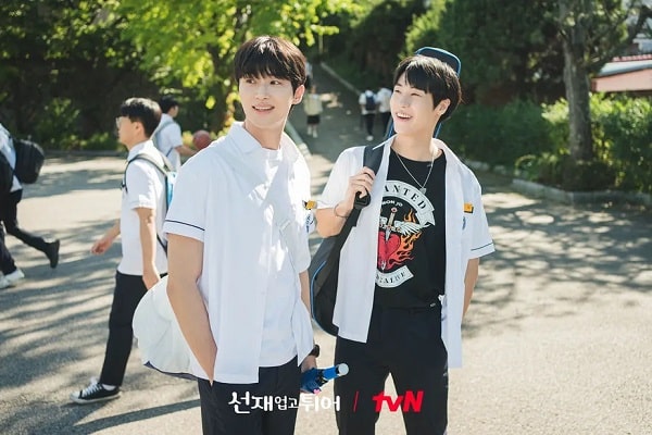 nonton streaming download drakorindo lovely runner sub indo viu