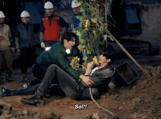 nonton streaming download drakorindo lovely runner sub indo viu
