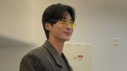 nonton streaming download drakorindo lovely runner sub indo viu