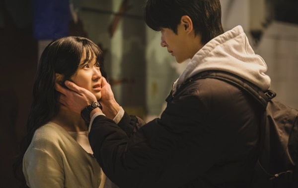 nonton streaming download drakorindo lovely runner sub indo viu