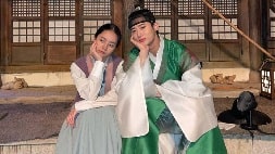 hyeri, nonton streaming download drakorindo moonshine sub indo viu