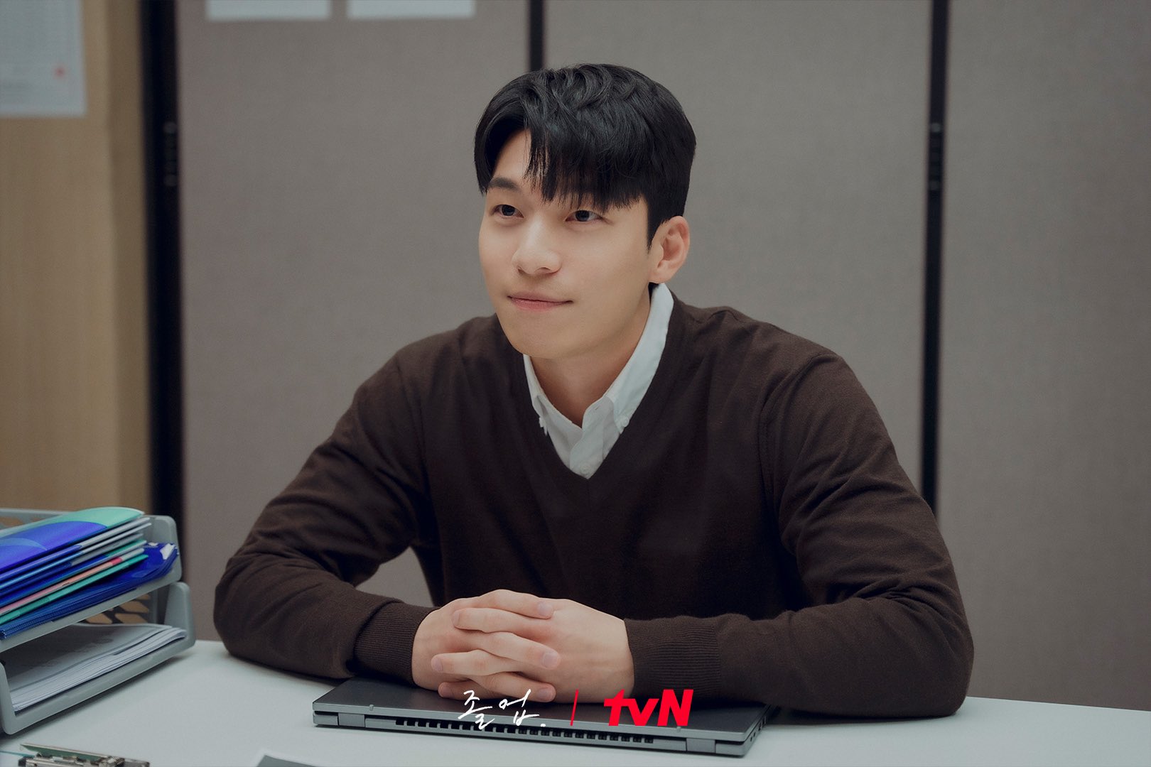 nonton streaming download drakorindo the midnight romance in hagwon sub indo viu