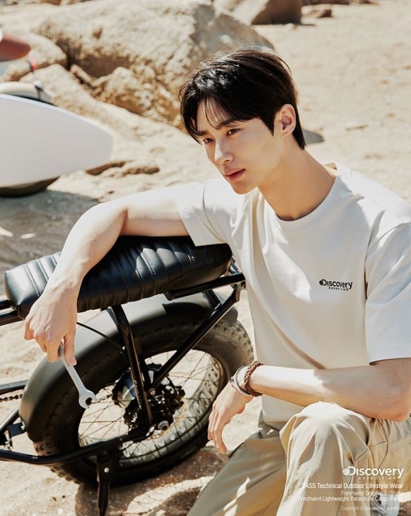 nonton streaming download drakorindo lovely runner sub indo viu