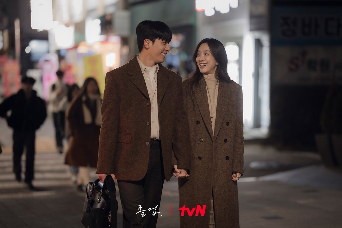 nonton streaming download drakorindo the midnight romance in hagwon sub indo viu