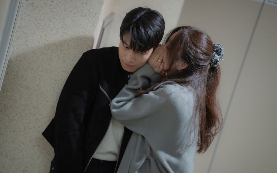 nonton streaming download drakorindo the midnight romance in hagwon sub indo viu