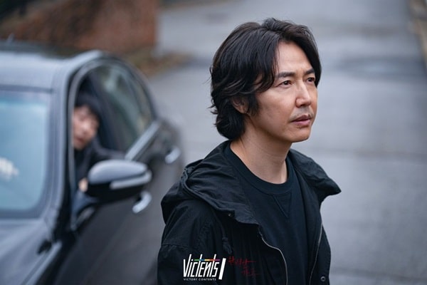 Yoon Sang Hyun Jadi Pria dengan Kepribadian Menawan dalam Drama Perfect Family