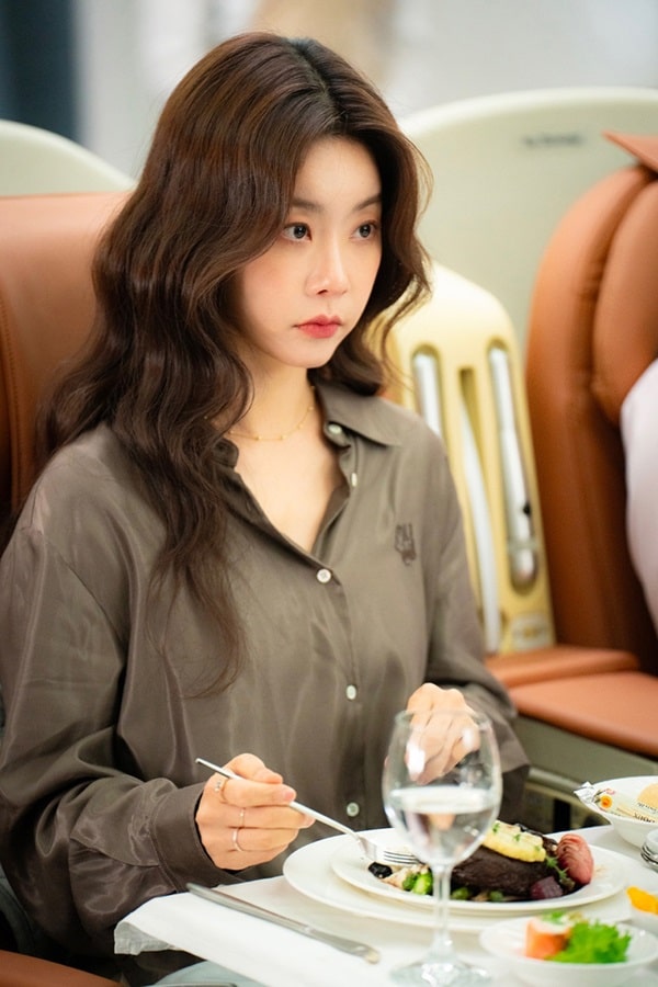 nonton streaming download drakorindo cinderella at 2am sub indo viu original