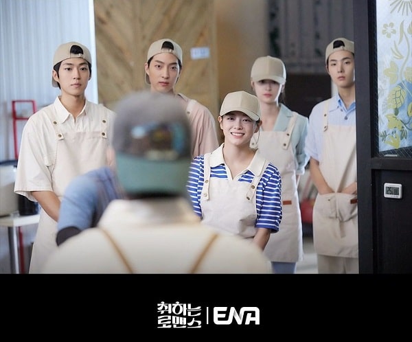 nonton streaming download drakorindo brewing love sub indo viu original