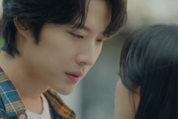 nonton streaming download drakorindo brewing love sub indo viu original