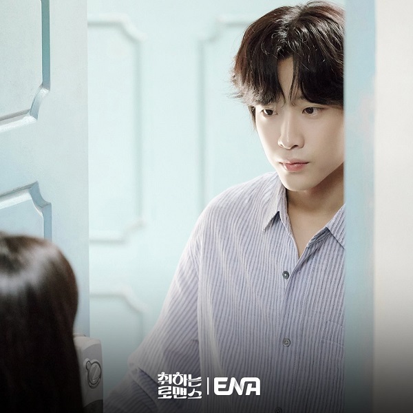 nonton streaming download drakorindo brewing love sub indo viu original