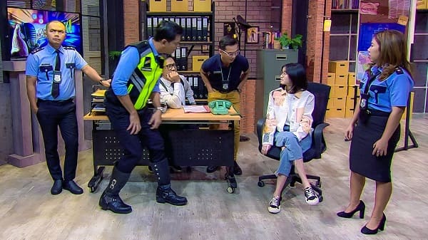 nonton streaming download variety show indonesia lapor pak! sub indo viu