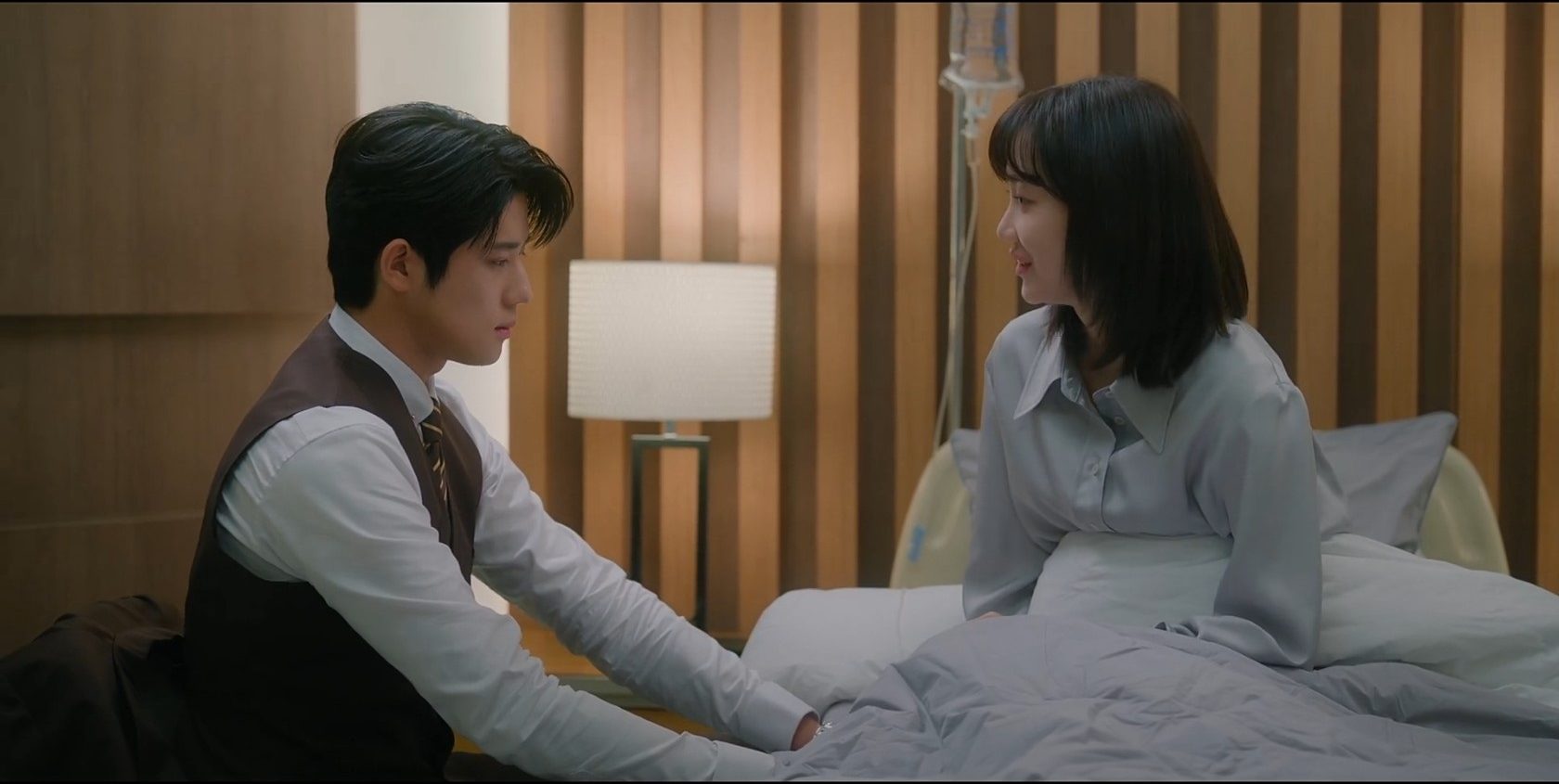 Cinderella at 2AM EP 1-2 - A Viu Original K-Drama to Sweep You Off Your Feet maturity is hot