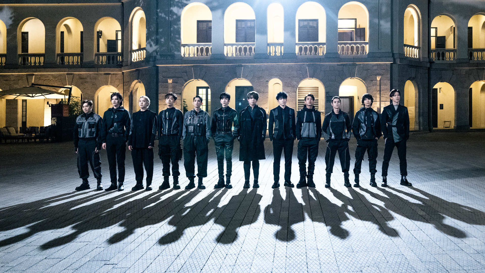 Mirror HK 12怪盜 We 12 hong kong movies tv shows tv series feature Keung To, Anson Lo, Edan Lui, Ian Chan, Anson Kong, 193 (Denis Kwok), Jeremy Lee, Jer Lau, Stanley Yau, Lokman Yeung, Alton Wong, and Tiger Yau