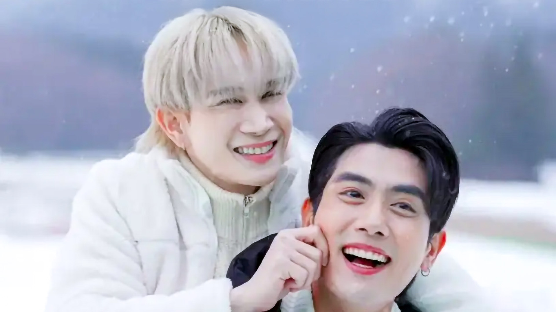 P Ekkapop Tata Plai Chattrin Chotticomporn Season of Love in Shimane Ai No Kisetsu in Shimane Viu Thai drama gay series gay tv shows 18+ LGBTQ+