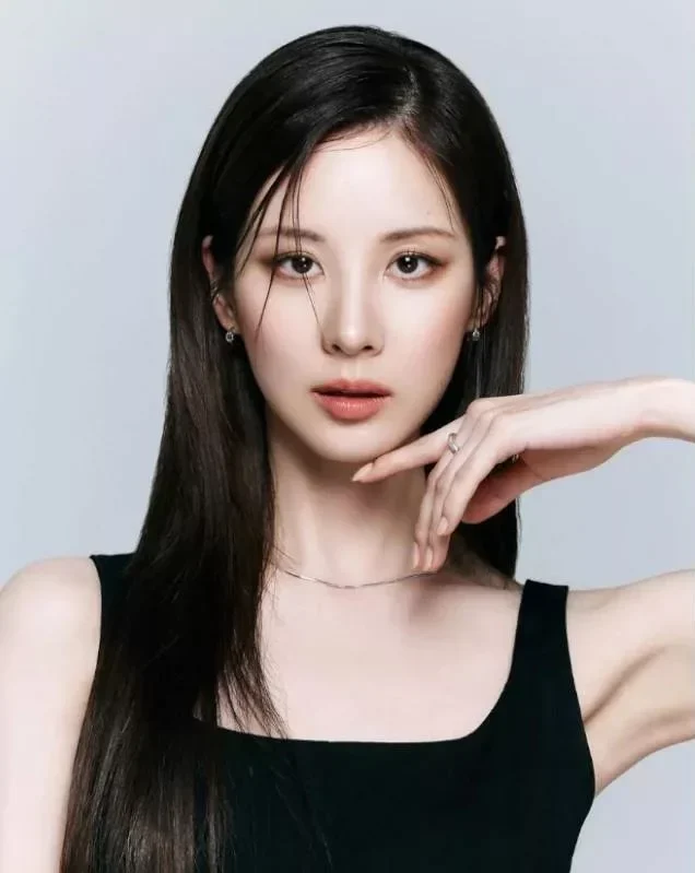 Seohyun as Cha Seon-chaek The First Night With the Duke 남주의 첫날밤을 가져버렸다 Viu Kdrama Korean TV shows Korean series 9