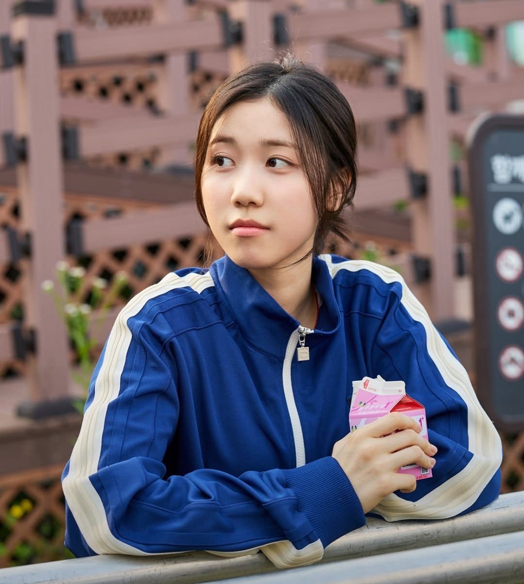 Shin's Project Cast Lee Re as Lee Shi-on Kdrama TV shows Korean TV series