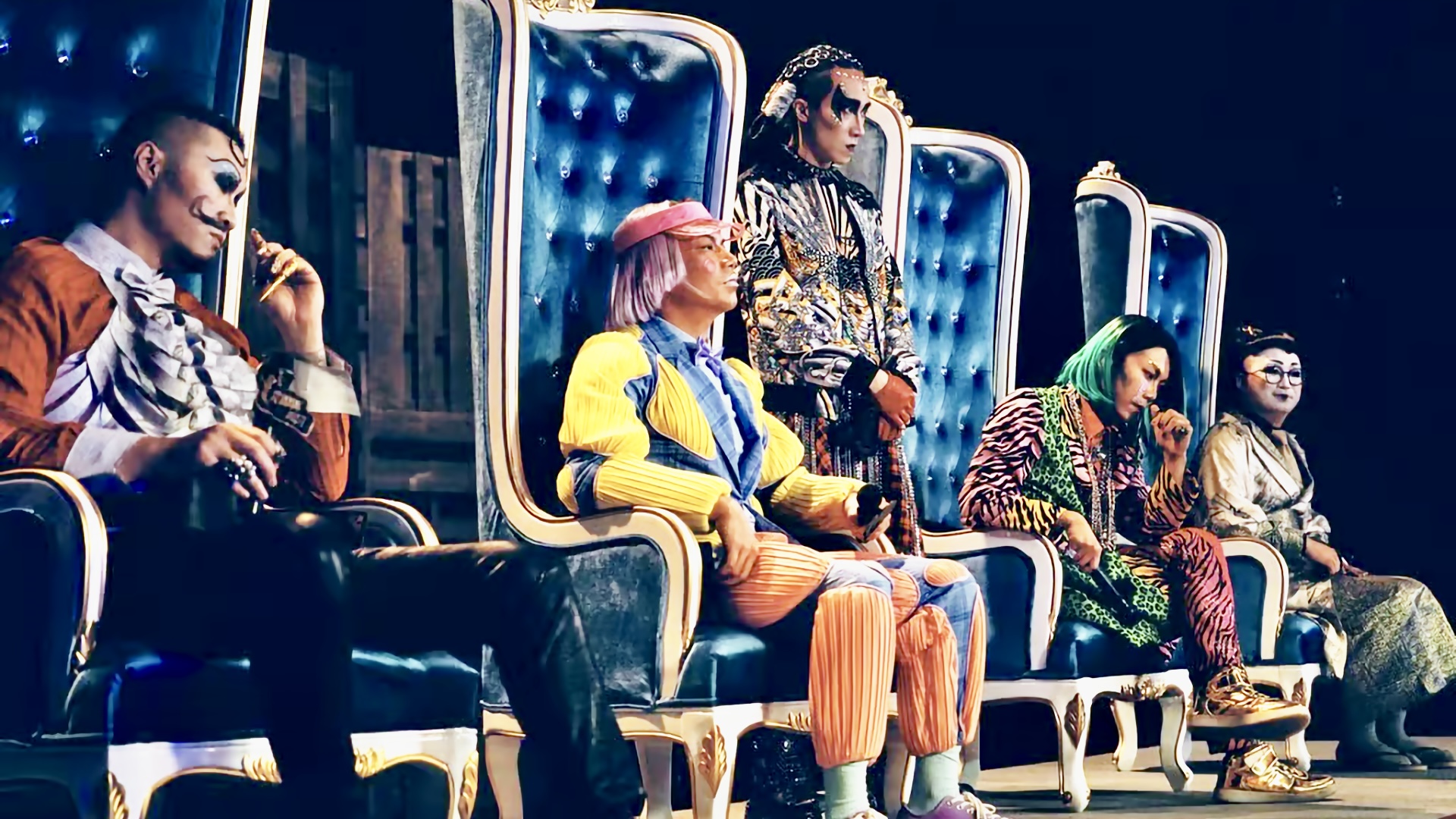 Hell Bank Presents: Running Ghost 冥通銀行特約：翻生爭霸戰 Viu HK movie Cantonese movies film hong kong best hk movie Wong Yau Nam as Wang Hiu-Gui Cecilia So as Zhao Ling Kei