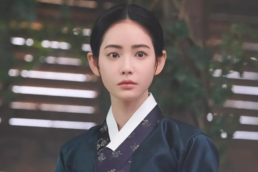 Hong Su Zu Kim U hui Moon River 이강에는 달이 흐른다 KDrama Viu Sageuk Korean Historical TV shows rom com fantasy romance
