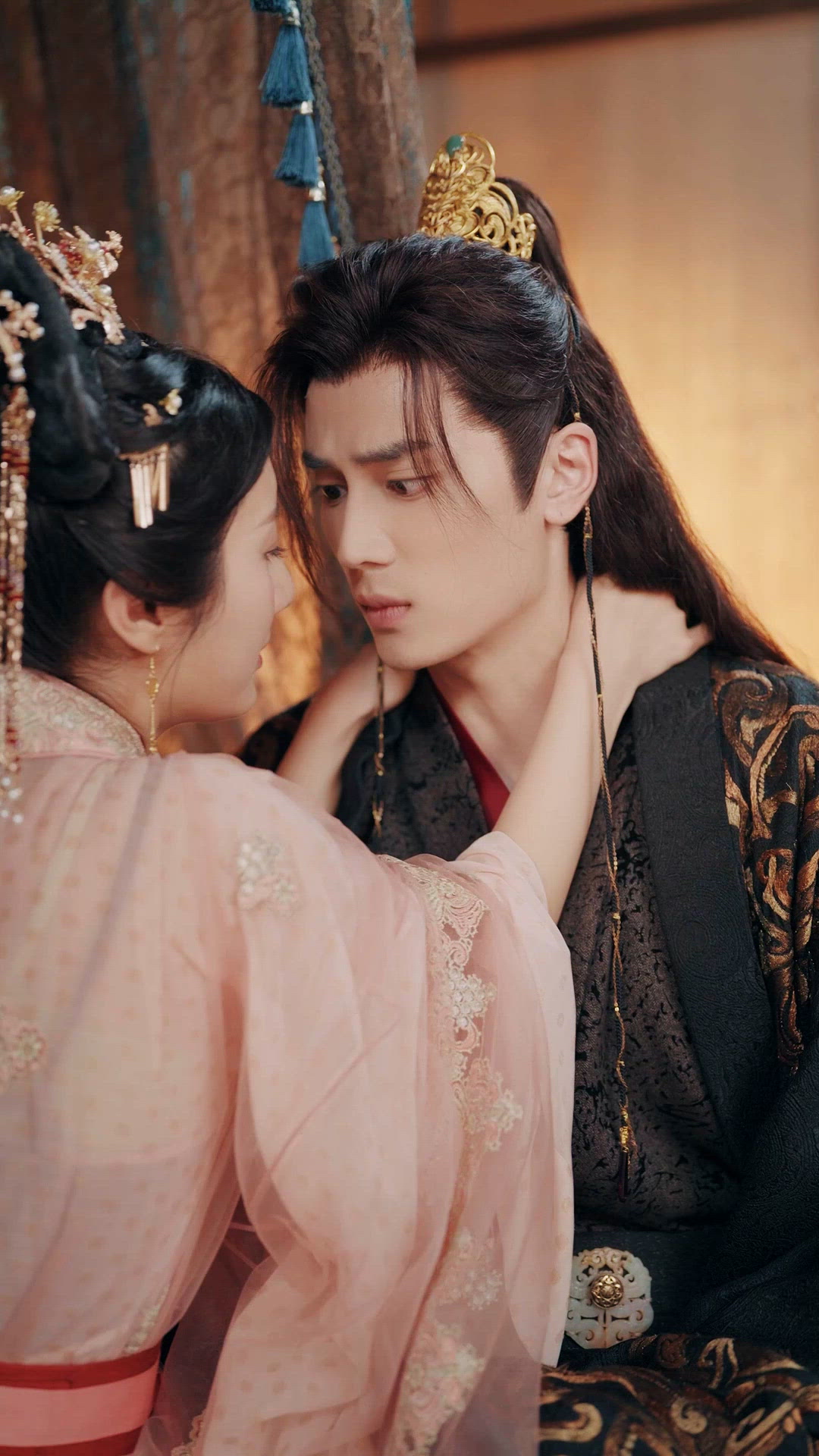 LIU Zhuo Qing GAO Min Rui He Betrayed Me, So I Married His Uncle ep42, 退婚后，我成了九皇叔心尖宠, Liu Zhuo Qing, Gao Min Rui, Time Travel, Sweet Romance Viu Cdrama short drama