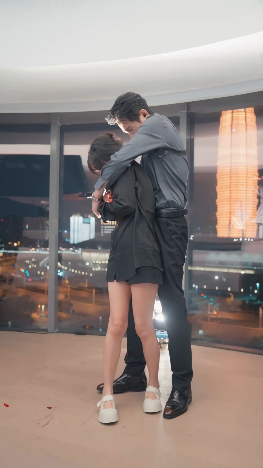 Love Before Sunset ep5 爱在日落之前, Cross Dist, Wang Kai Mu, Yu Jia Lin, Heart-tormenting Love, Fate, Office Romance Viu short dramas, cdrama