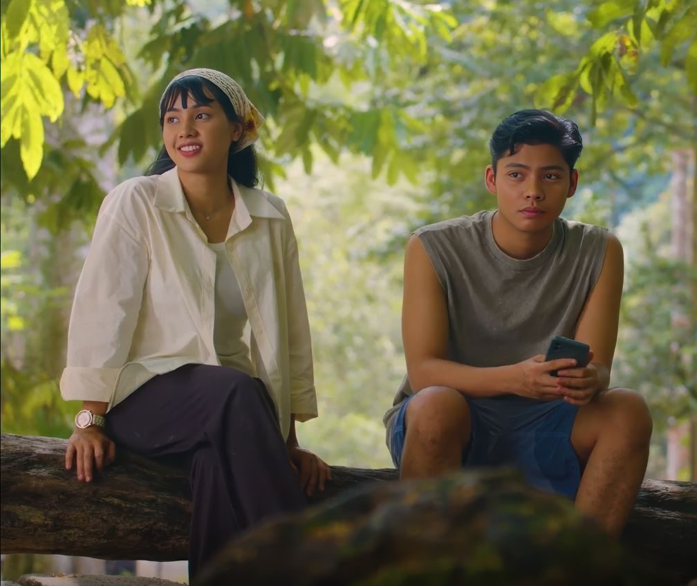 Amylia Aidura Crash Class (Kelas Belakang) feature image School, Youth, Viu Original Malaysia, Malay Dramas -6