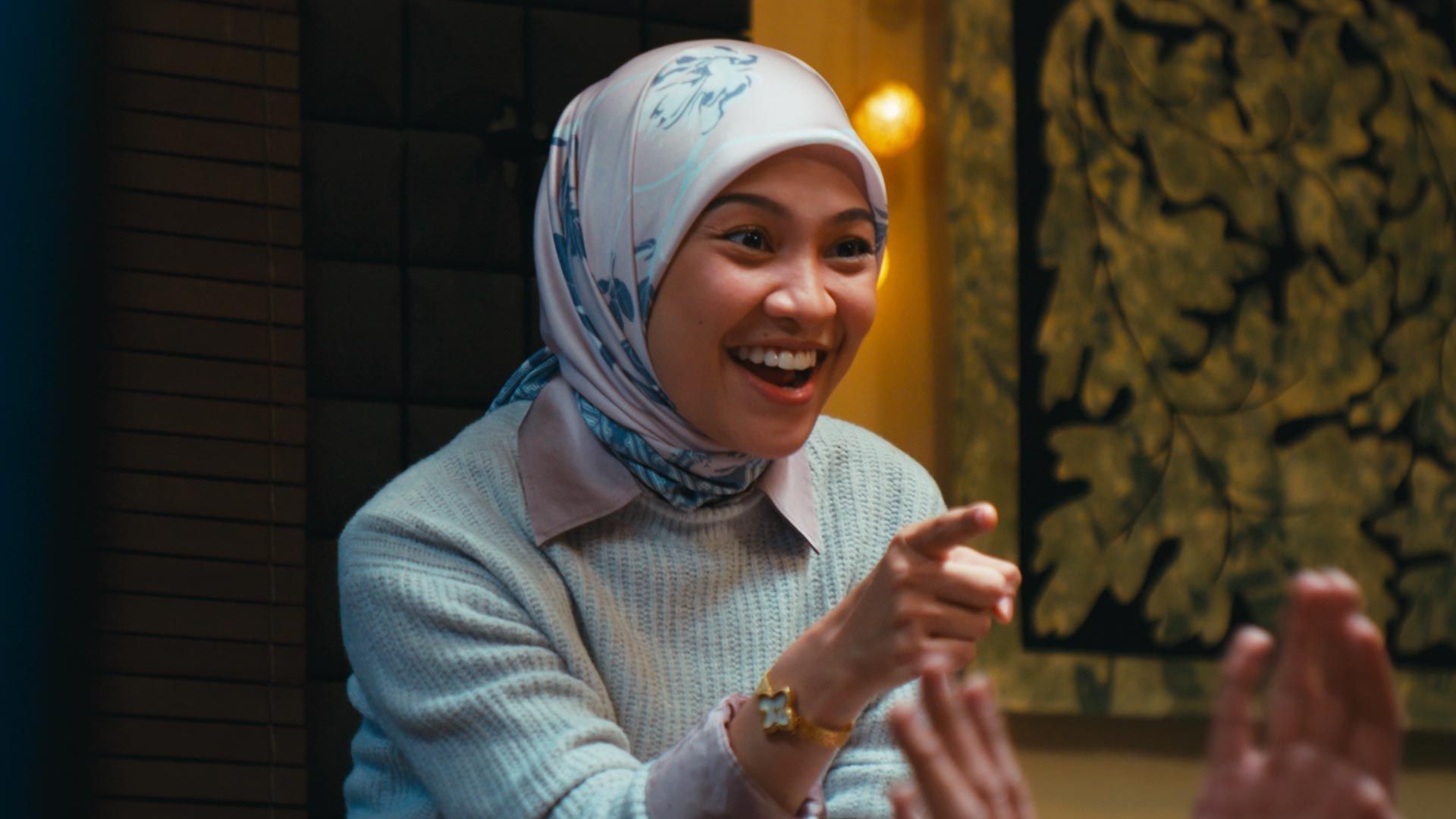 Raya Off-Key , Di Sebalik Cahaya Raya, Indigo Films, Malay Dramas, Fresh Releases, Friendship, Romantic Comedy, Nabila Razali, Aizat Saha, Aila Azizul episode ep1