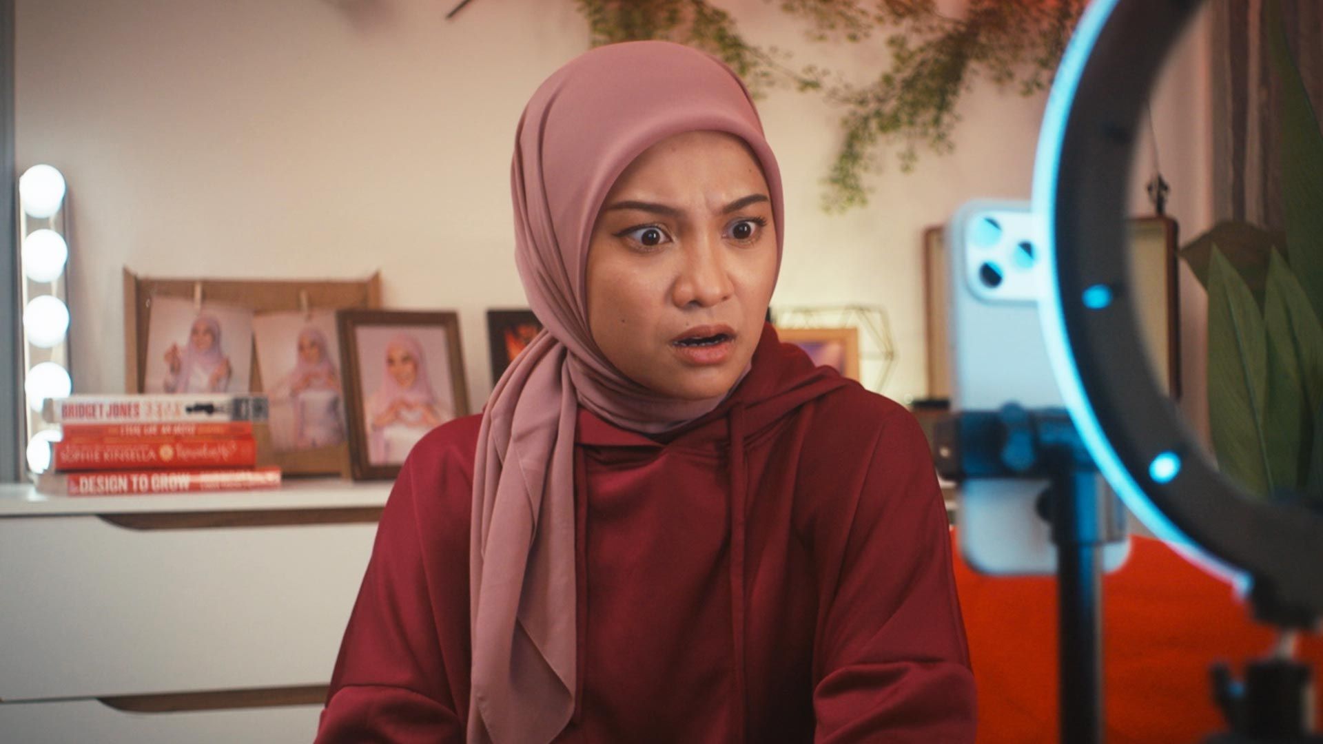 Raya Off-Key , Di Sebalik Cahaya Raya, Indigo Films, Malay Dramas, Fresh Releases, Friendship, Romantic Comedy, Nabila Razali, Aizat Saha, Aila Azizul episode ep3