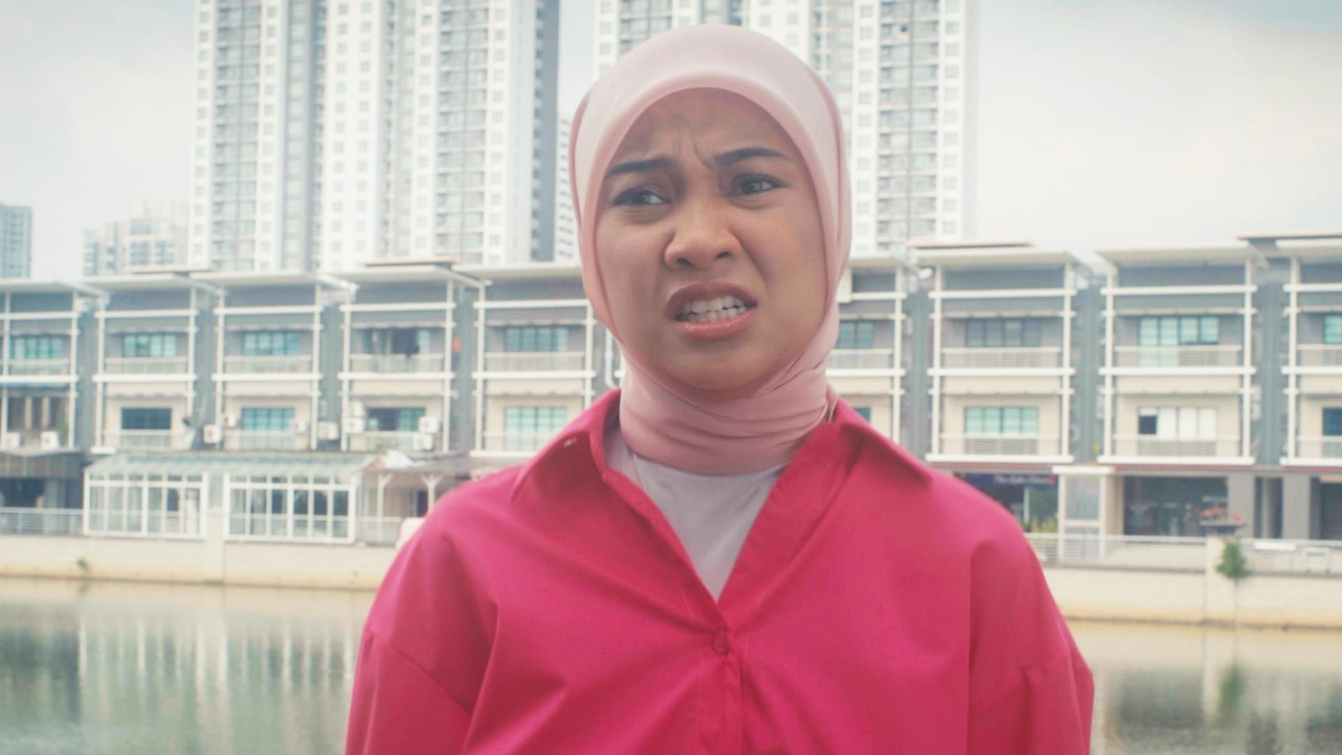 Raya Off-Key , Di Sebalik Cahaya Raya, Indigo Films, Malay Dramas, Fresh Releases, Friendship, Romantic Comedy, Nabila Razali, Aizat Saha, Aila Azizul episode ep7