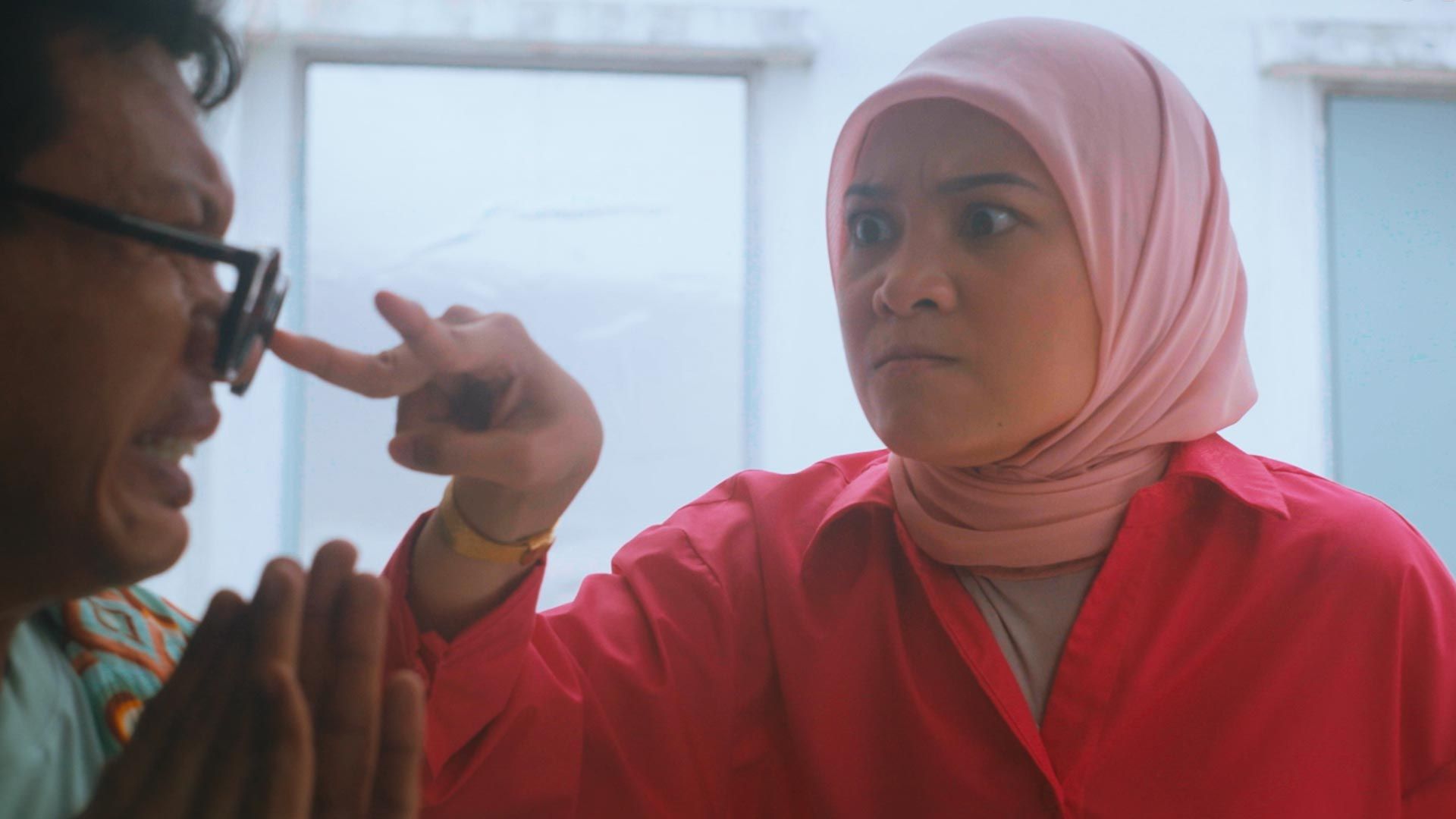 Raya Off-Key , Di Sebalik Cahaya Raya, Indigo Films, Malay Dramas, Fresh Releases, Friendship, Romantic Comedy, Nabila Razali, Aizat Saha, Aila Azizul episode ep9