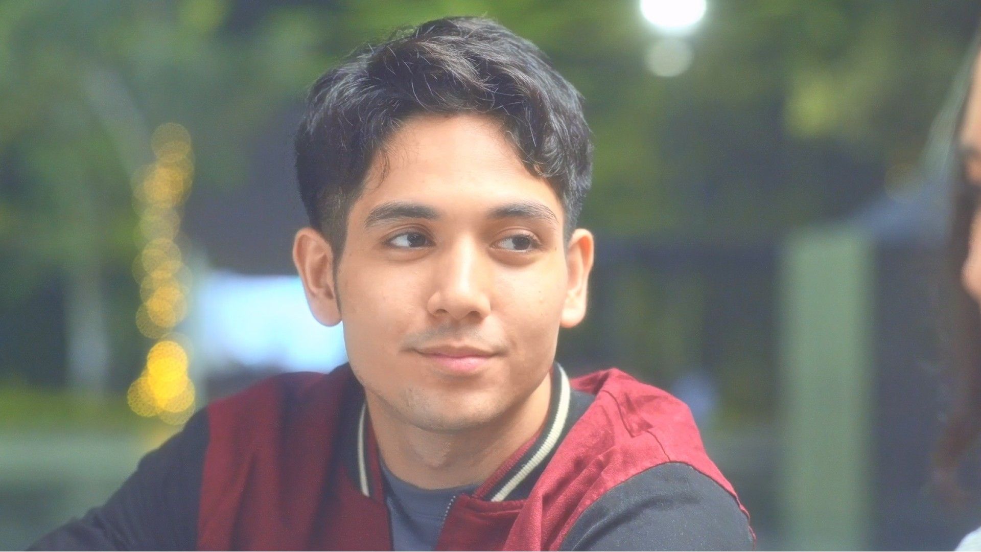 When Young Love Strikes!, TIBA-TIBA BRONDONG, Asian Dramas, Indonesian Dramas, KMK, Fresh Releases, Romance, Tatjana Saphira, Fadi Alaydrus -7