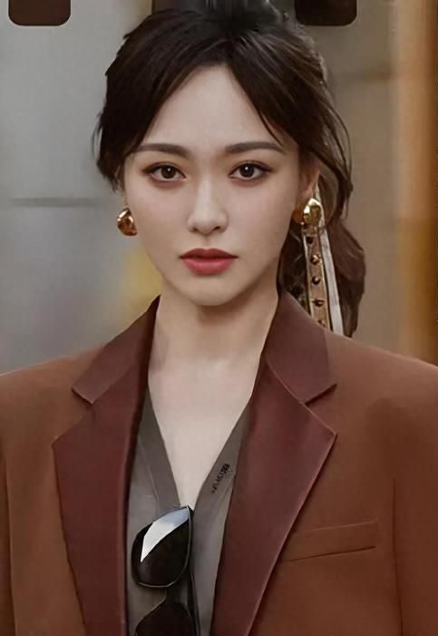 爱情没有神话 Lady Liberty 独身女人 Grand Power Media Viu Cdramas Fresh Releases Romance 唐嫣 Tiffany Tang as Lin Zhan Qiao cast