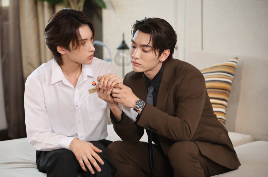 Crazy Love, Moo-Moo! พี่ฟากชอบเธอมู่ Fresh Releases Local Viu Original LGBTQ+ Thai BL Drama Rom com Boss Chaikamon Sermsongwittaya Noeul Nuttarat Tangwai romantic