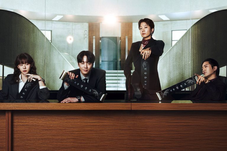 Jin Goo Jeon Hye Jin Lee Jun Young Lee Ju Myoung 신입사원 강회장 Reborn Rookie 新进社员姜会长 Korean Viu Original kdramas to watch Workplace Fantasy Mystery Rom com feature